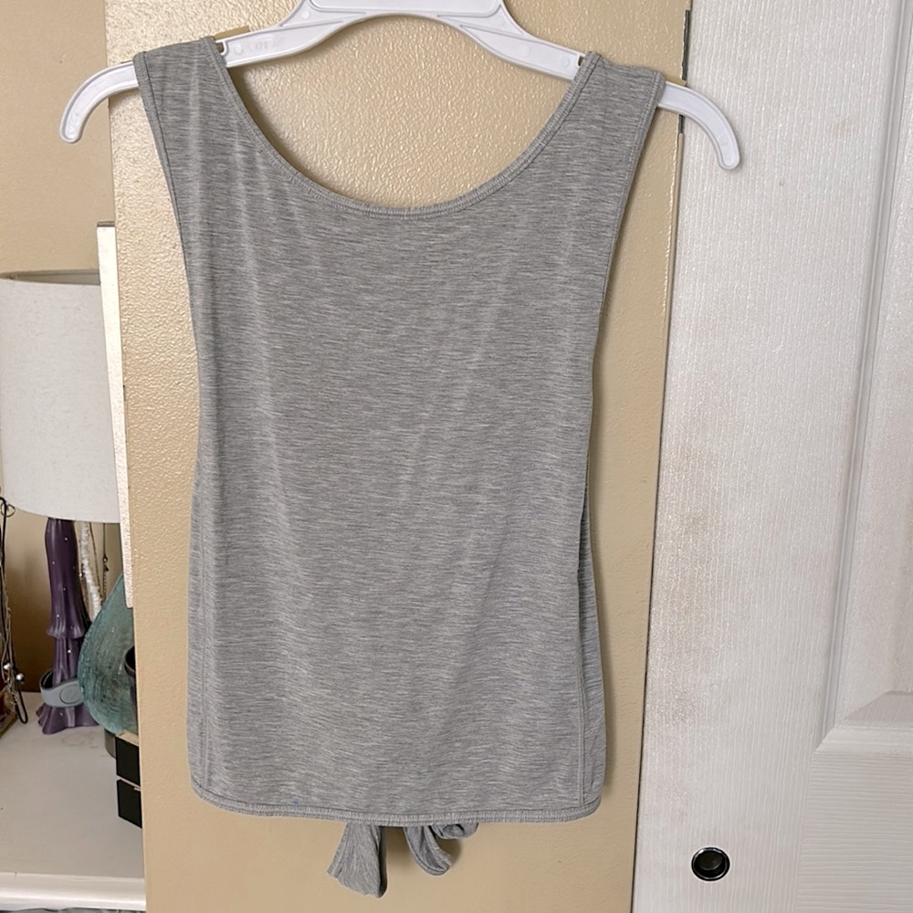lululemon tank